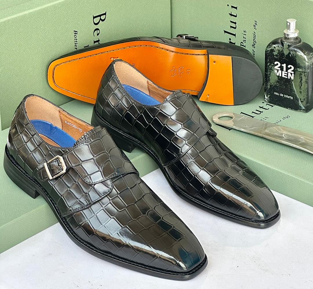 Men Shoes Photo 3